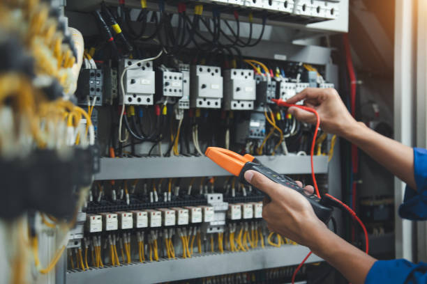 Best Emergency Electrical Repair  in Arapahoe, WY